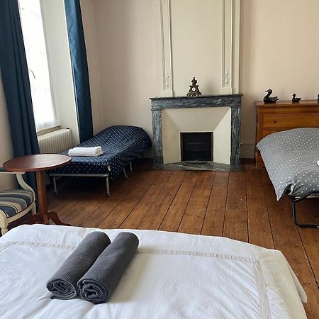 Charmante Charentaise Saint-Jean-dʼAngély Extérieur photo