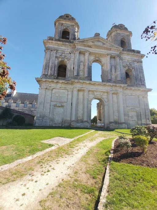 Charmante Charentaise Saint-Jean-dʼAngély Extérieur photo